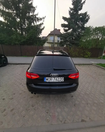 Audi A4 cena 39000 przebieg: 281000, rok produkcji 2012 z Kobyłka małe 277